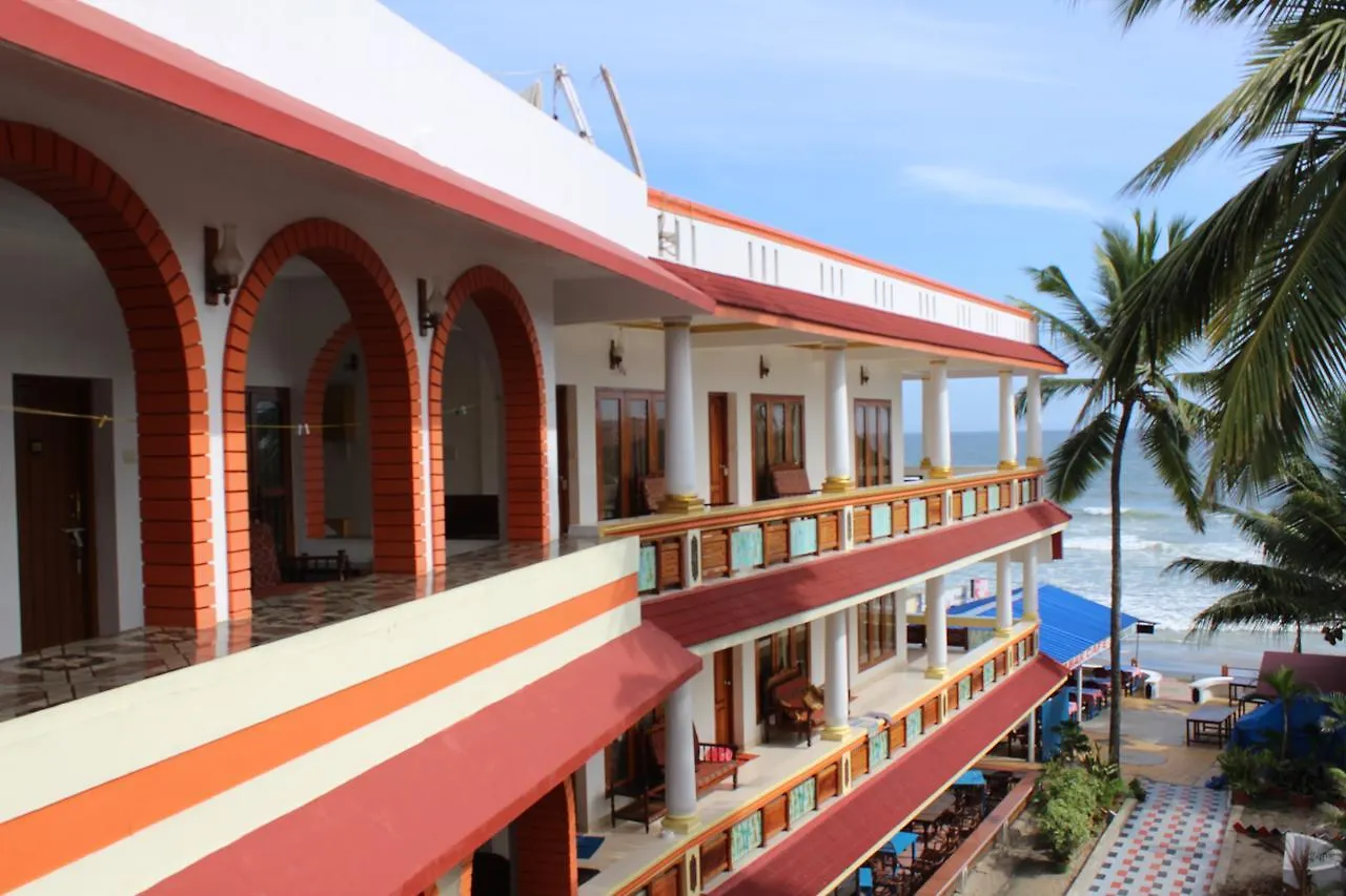 Hotel Sea View Palace - The Beach Hotel Kovalam